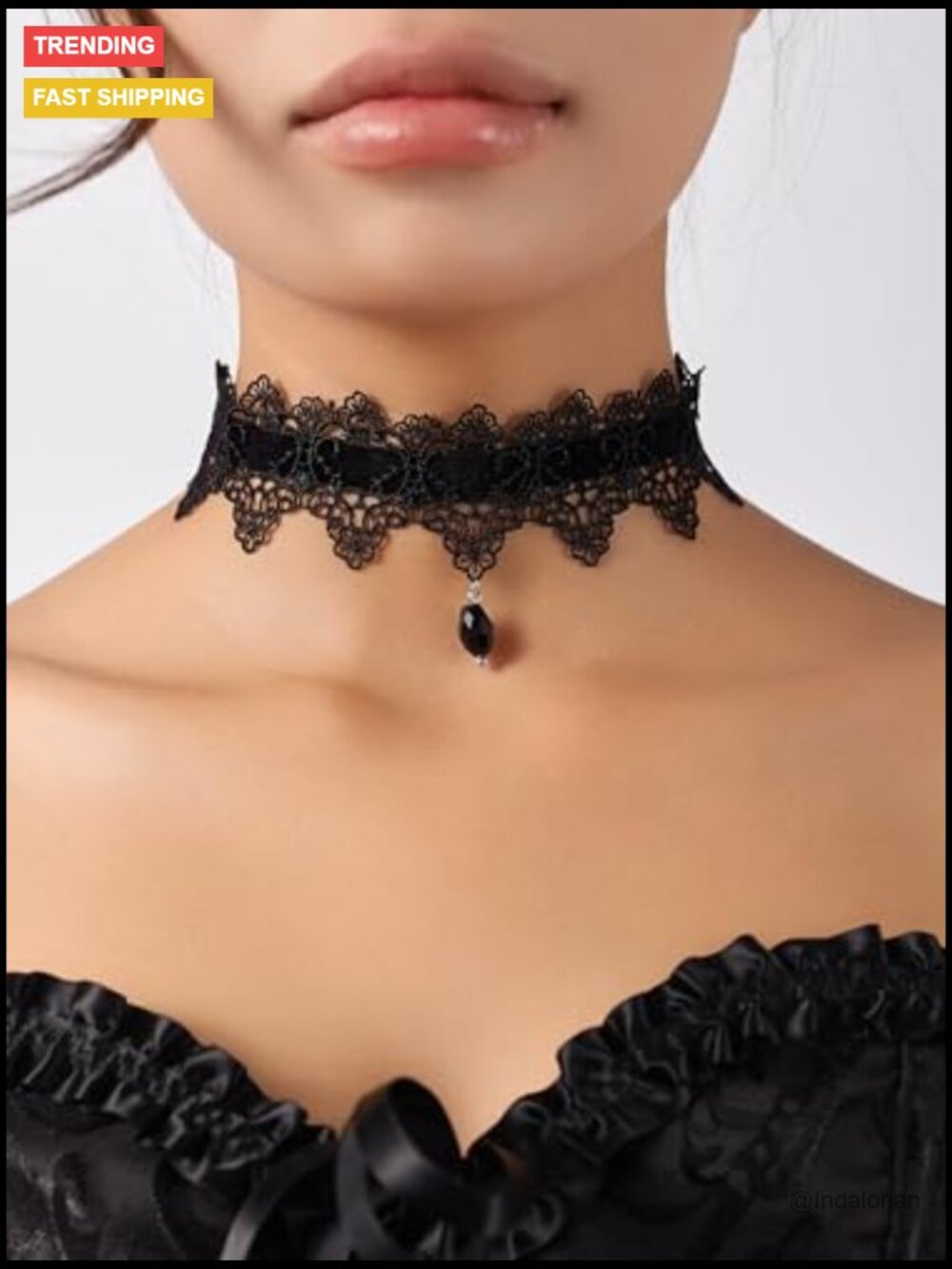 Gothic Vintage Lace Velvet Choker with Glass Crystal Pendant - Picture 2 of 7